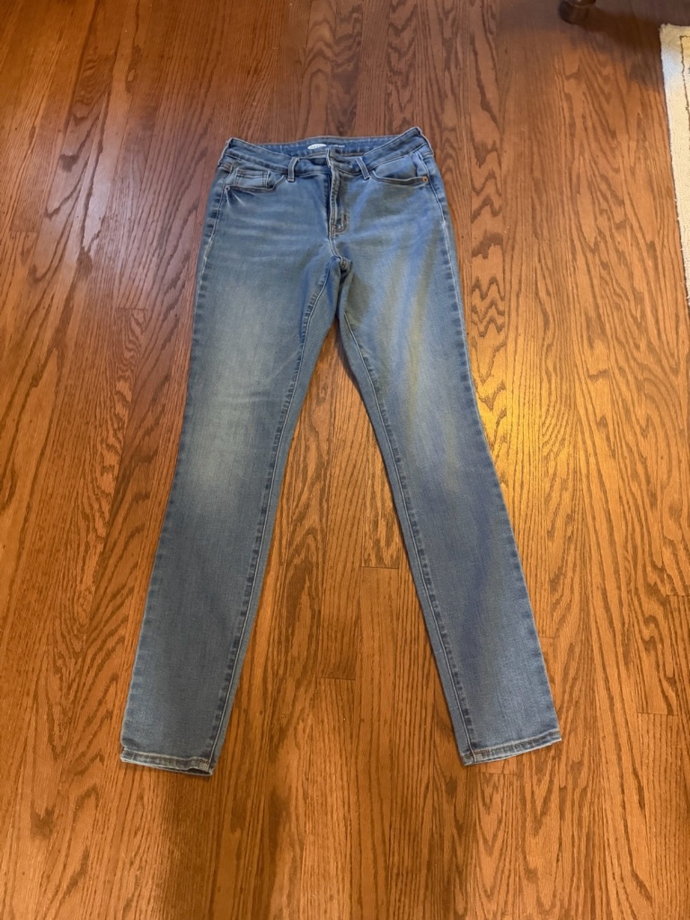 Old Navy Women's Light Blue Skinny Jeans